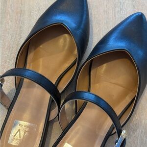 Dolce Vita Black Leather Flats